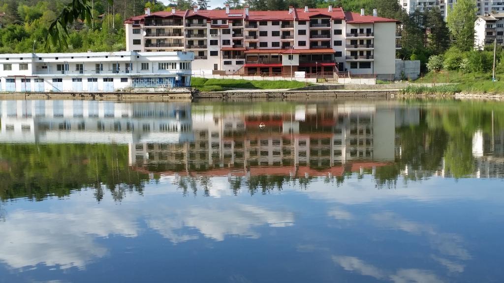 Tryavna Lake Hotel & Spa Exterior foto