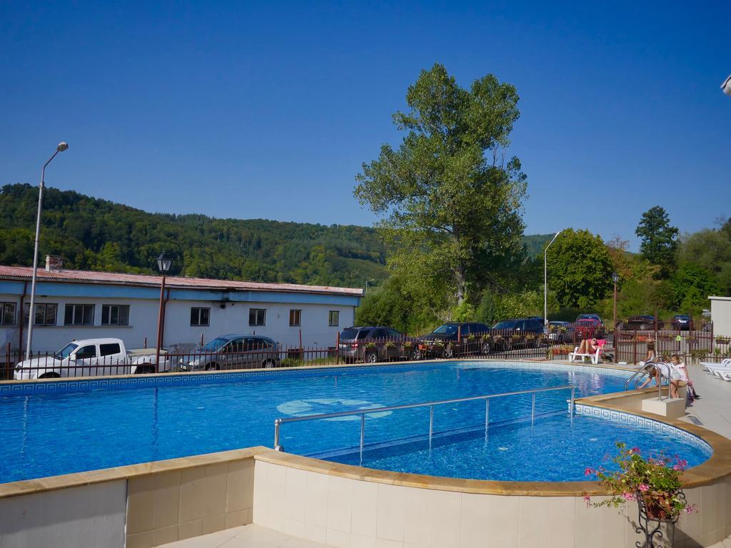 Tryavna Lake Hotel & Spa Exterior foto